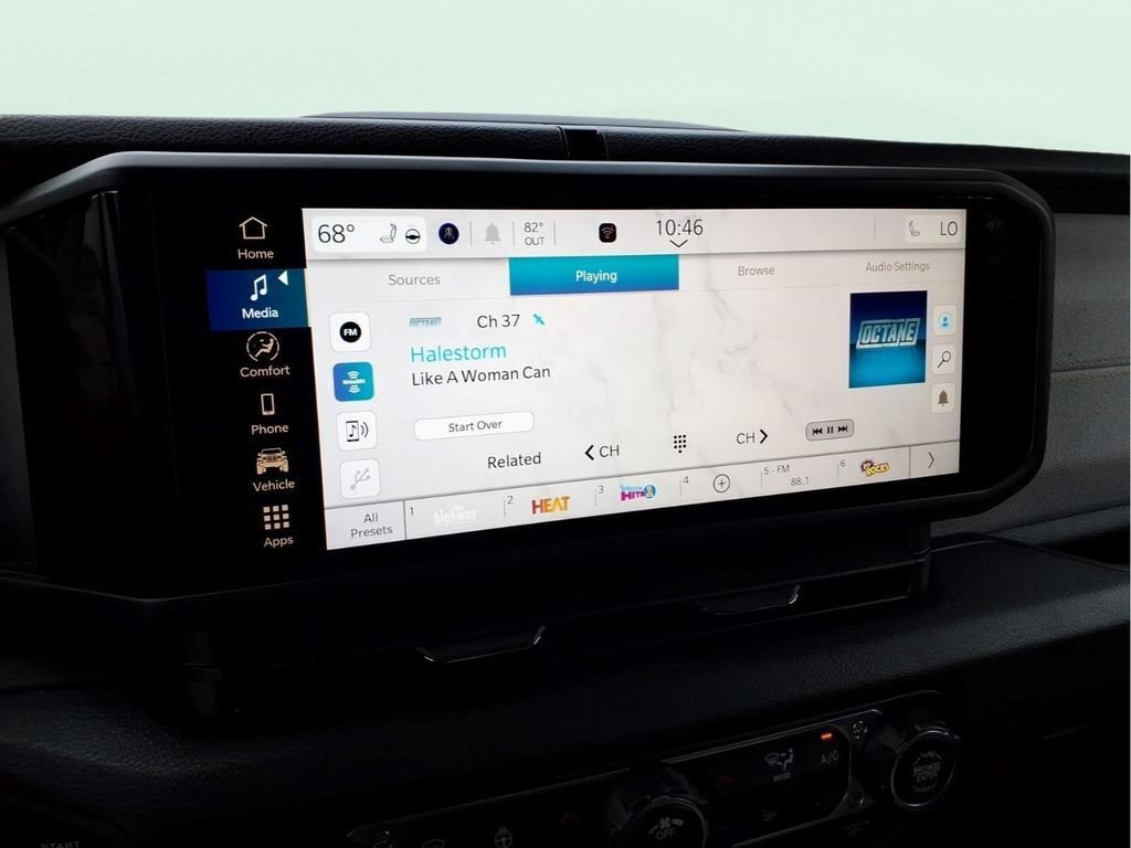 New 2026 Jeep Gladiator Mojave AWD/4WD image 19