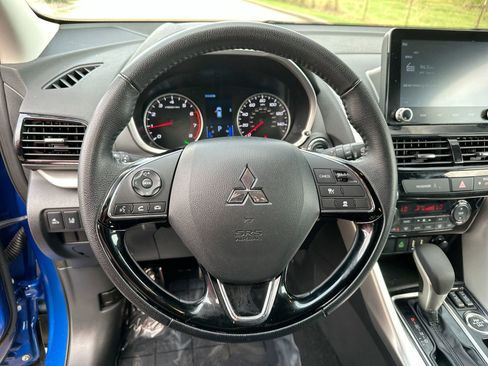 Used 2024 Mitsubishi Eclipse Cross SE image 14