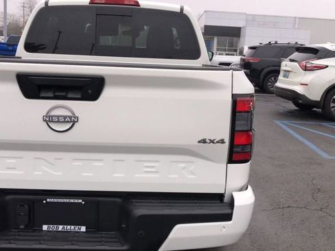 New 2026 Nissan Frontier SV w/ SV Convenience Package AWD/4WD image 7