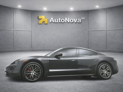 Used 2022 Porsche Taycan 4S image 50