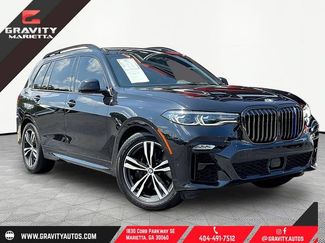 Used 2022 BMW X7 M50i AWD/4WD video 1