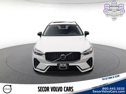 Certified 2024 Volvo XC60 B5 Core w/ Protection Package Premier AWD/4WD image 2
