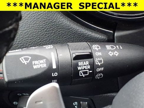 Used 2024 Dodge Durango GT image 27