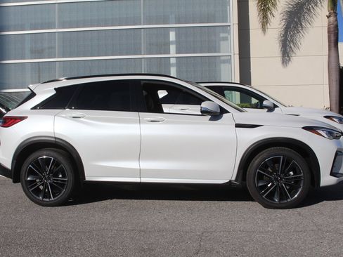 Certified 2025 INFINITI QX50 Sport image 7