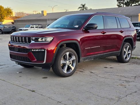 New 2026 Jeep Grand Cherokee L Limited image 3