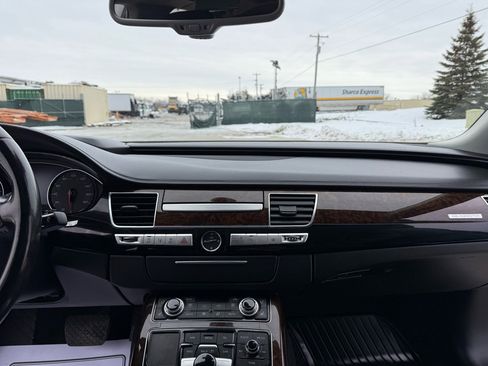 Used 2015 Audi A8 L 4.0T w/ Premium Package image 31