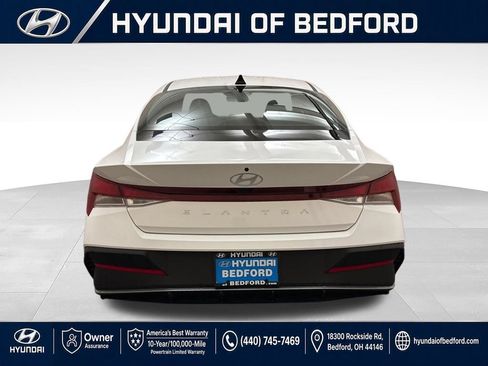 Certified 2026 Hyundai Elantra SE w/ Cargo Package FWD image 8