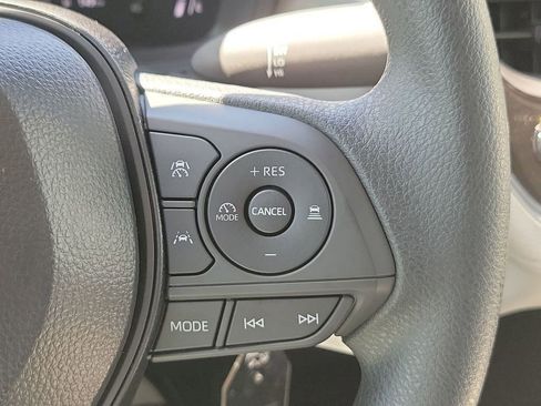 New 2026 Toyota Corolla Cross L image 34