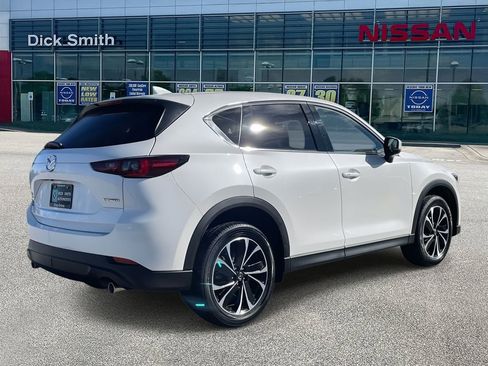 Used 2022 MAZDA CX-5 AWD 2.5 S w/ Premium Package image 6