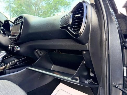 Used 2020 Kia Soul EX FWD image 34