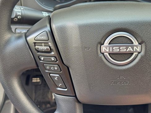 Used 2025 Nissan Frontier SV w/ Tow Package RWD image 20