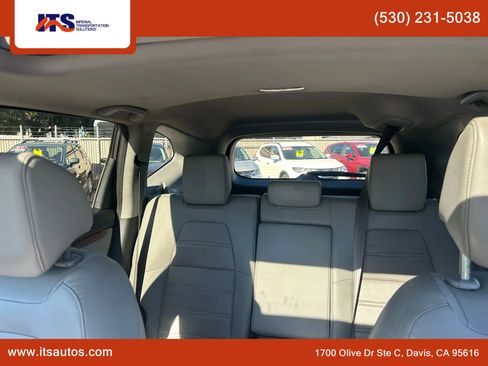 Used 2019 Honda CR-V Touring image 28