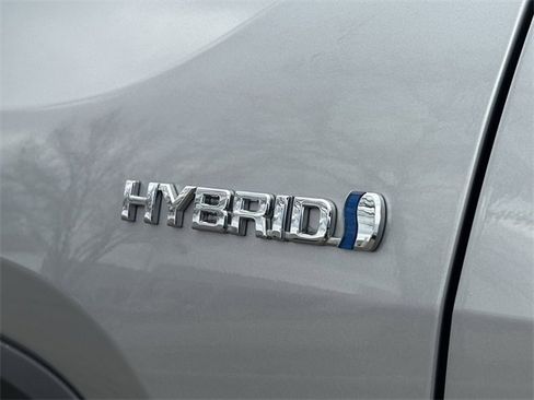 Certified 2021 Toyota RAV4 XLE image 9