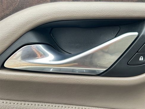 Used 2021 GMC Yukon Denali w/ Denali Ultimate Package image 27