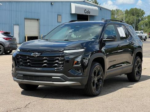Used 2025 Chevrolet Equinox LT w/ Safety and Technology Package FWD image 32
