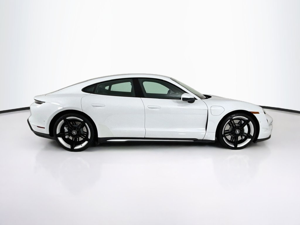 Certified 2022 Porsche Taycan RWD image 8