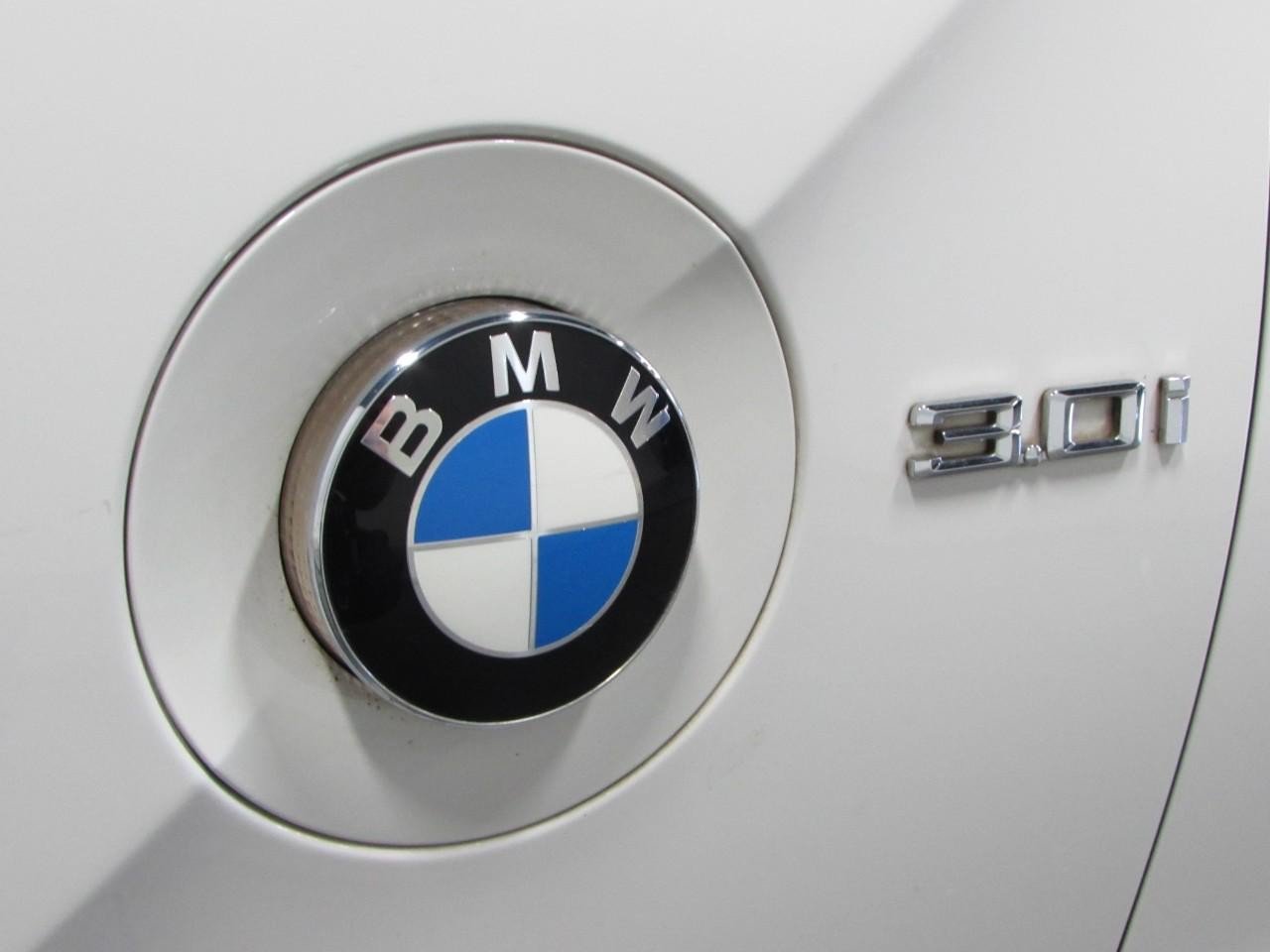 Used 2005 BMW Z4 3.0i RWD image 27