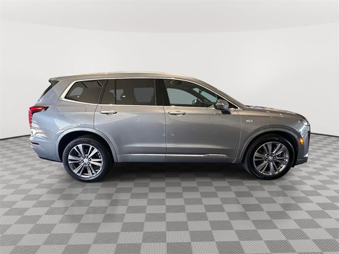 Certified 2025 Cadillac XT6 Premium Luxury w/ Technology Package image 2