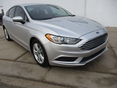 Used 2018 Ford Fusion SE w/ Fusion SE Technology Package