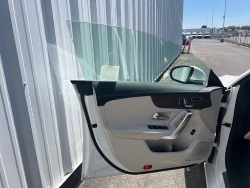 Used 2023 Mercedes-Benz CLA 250 image 13