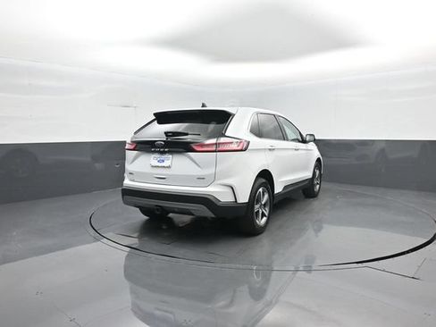 Certified 2024 Ford Edge SEL w/ Convenience Package AWD/4WD image 7