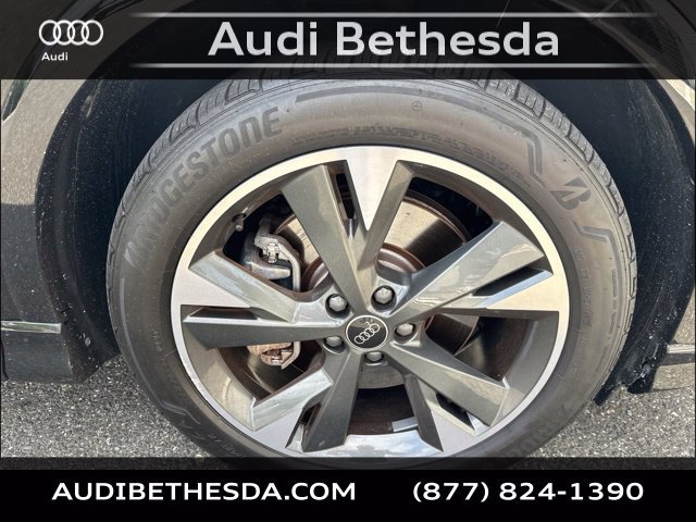 Certified 2024 Audi Q4 e-tron Premium Plus w/ Premium Plus AWD/4WD image 9