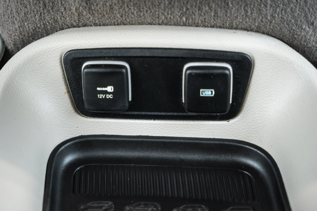 Used 2017 Chrysler Pacifica Touring-L FWD image 25