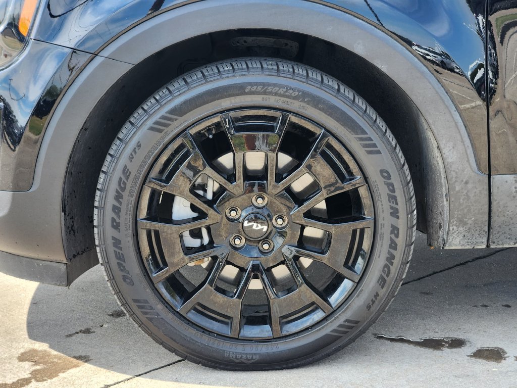 Used 2022 Kia Telluride SX w/ Nightfall Edition Package AWD/4WD image 17