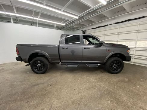 Used 2021 RAM 2500 Laramie w/ Night Edition AWD/4WD image 7