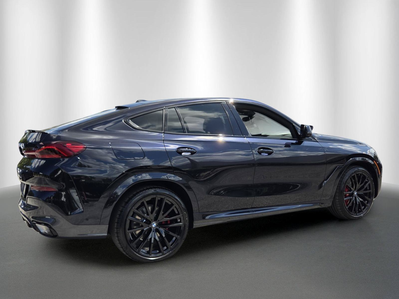 New 2027 BMW X6 xDrive40i w/ Premium Package AWD/4WD image 7