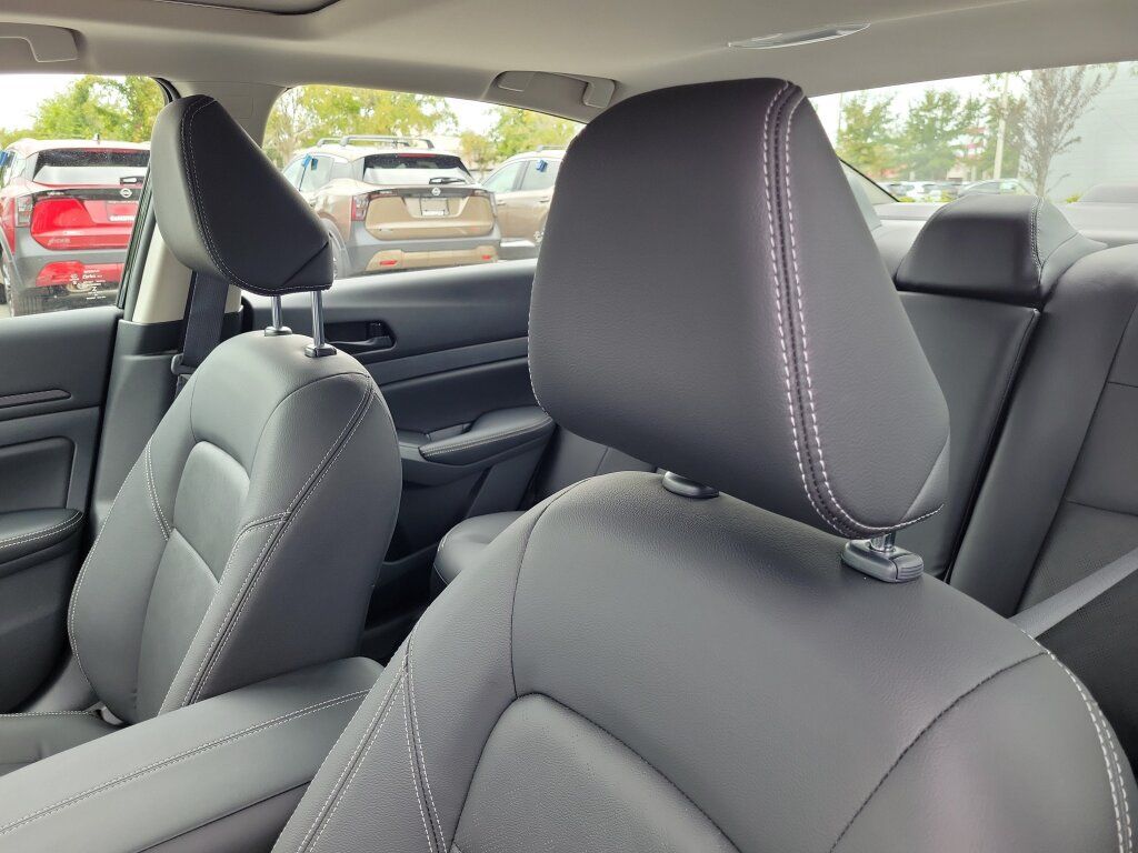 New 2026 Nissan Altima 2.5 SV FWD image 17