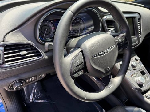 Used 2016 Chrysler 200 S w/ Navigation & Sound Group I image 42