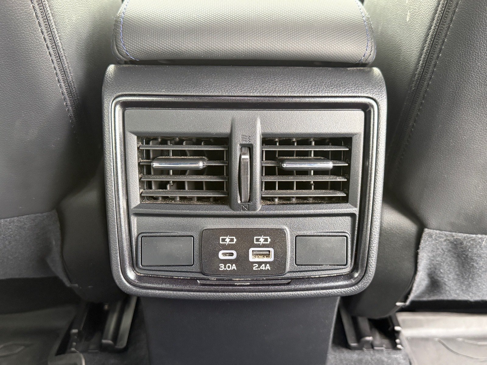 Used 2025 Subaru Forester Limited w/ Popular Package #2 AWD/4WD image 16