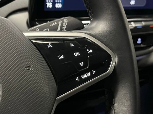 Used 2023 Volkswagen ID.4 Pro S image 28