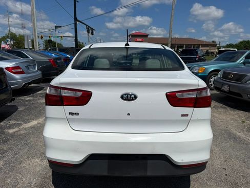 Used 2017 Kia Rio LX FWD image 5