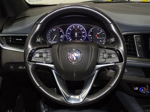 Used 2024 Buick Enclave Premium AWD/4WD image 29