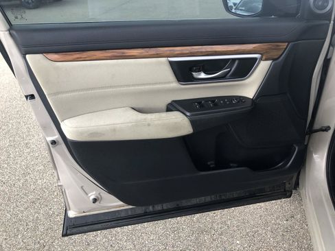 Used 2018 Honda CR-V EX image 18