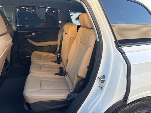 Used 2026 Audi Q7 3.0T Premium Plus image 14