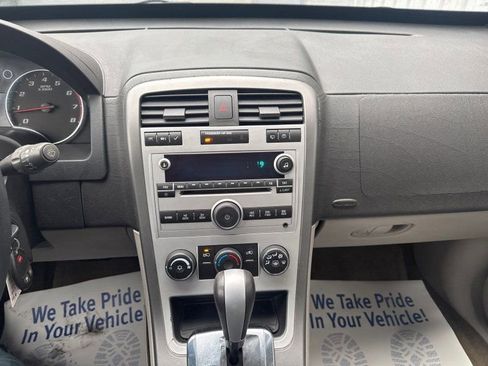 Used 2009 Chevrolet Equinox LS image 22