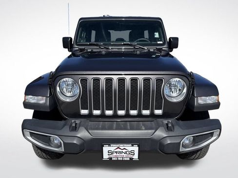 Used 2021 Jeep Wrangler Unlimited Sahara w/ Cold Weather Group AWD/4WD image 8