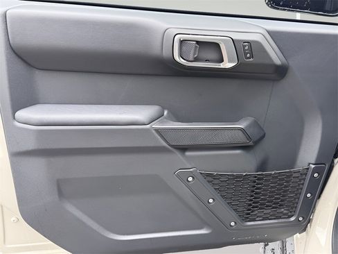 New 2025 Ford Bronco Outer Banks image 28