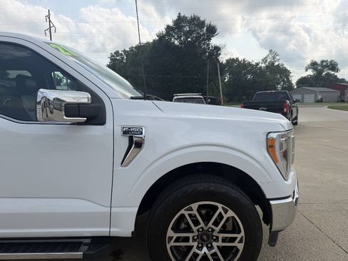 Used 2021 Ford F150 Lariat AWD/4WD image 7