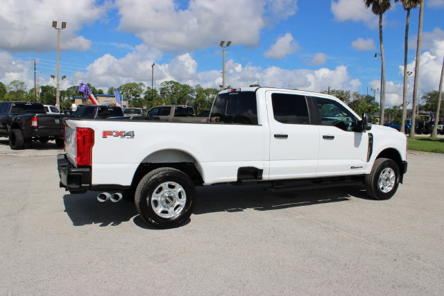 Used 2025 Ford F250 XL w/ FX4 Off-Road Package AWD/4WD image 12
