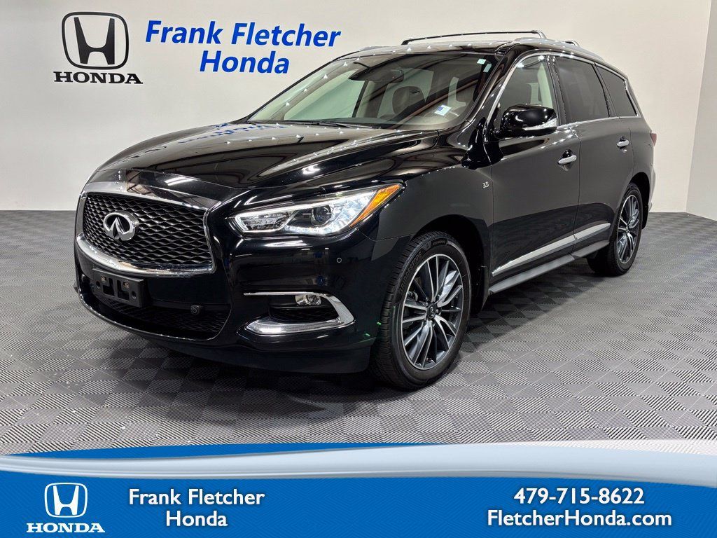 Used 2018 INFINITI QX60 Luxe w/ Deluxe Technology Package AWD/4WD image 1