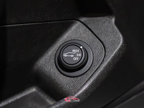 Used 2019 GMC Terrain Denali w/ Advanced Safety Package image 41