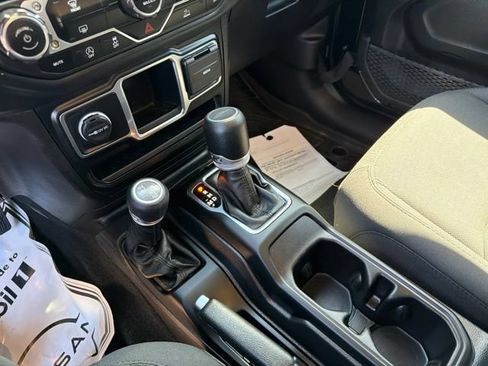 Used 2023 Jeep Gladiator Sport w/ Trailer Tow Package AWD/4WD image 36