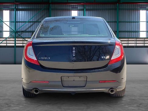 Used 2014 Lincoln MKS w/ Equipment Group 101A FWD image 4