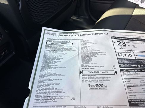 New 2026 Jeep Grand Cherokee Altitude image 8