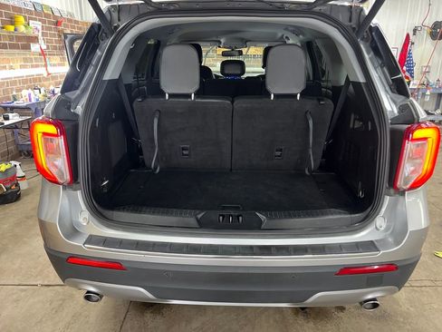 Used 2024 Ford Explorer Limited image 29