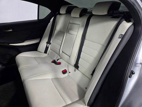 Used 2022 Lexus IS 350 F Sport image 15